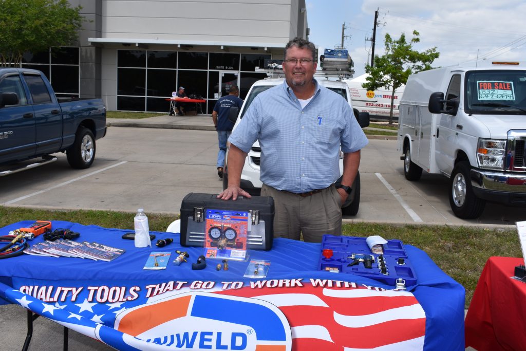 Lennox Parts Plus Crawfish Boil in Houston TX Air Conditioning Today